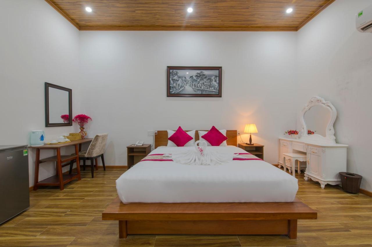Hoa Vang Riverside *